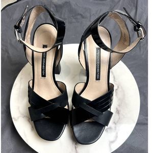 French Connection Gilda Black Leather Block Buckle Strap Sandal SZ 8.5:Pre-Owned